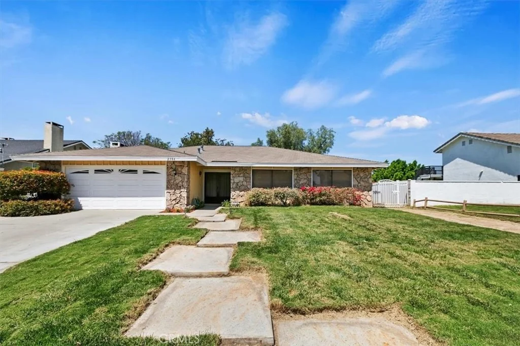 Photo of 2386 Hialeah Circle