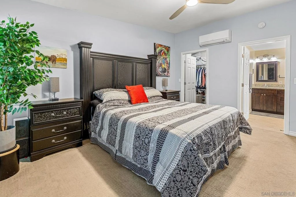 Photo of 6062 Streamview