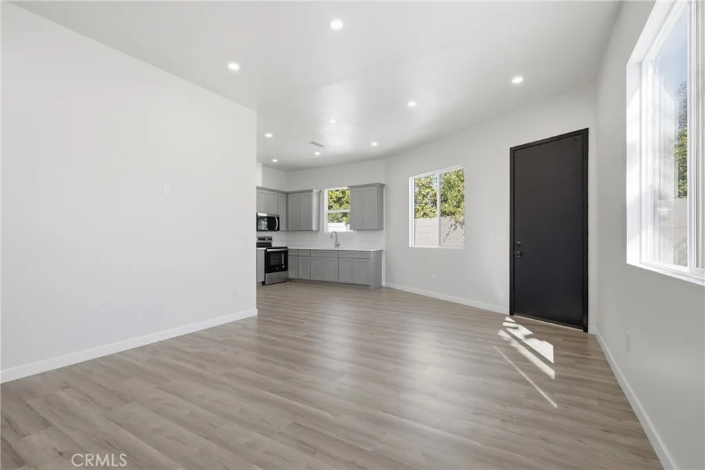 Photo of 8302 Webb