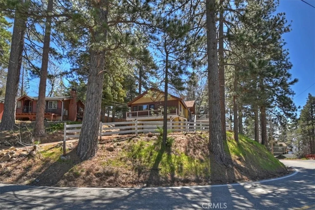 Photo of 30573 Live Oak