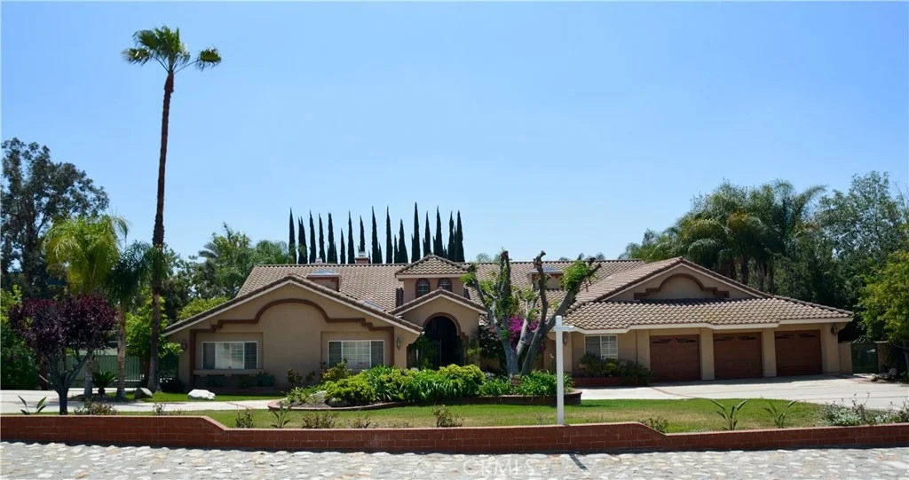 Photo of 520 Pomello Drive