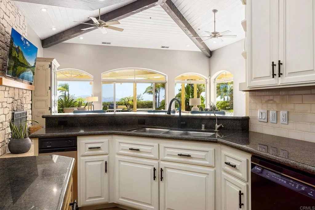 Photo of 1050 Ocean Vista Way