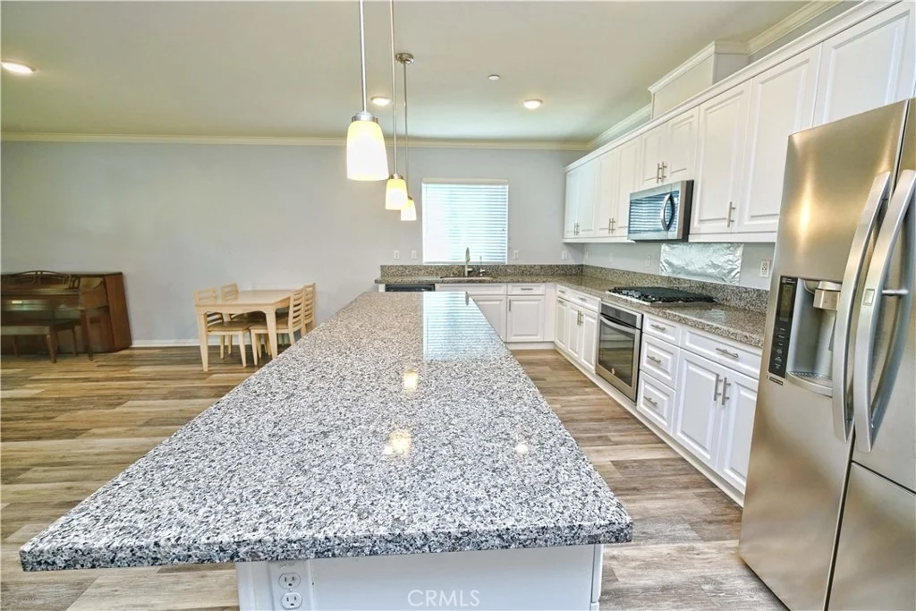 Photo of 4096 Elderberry