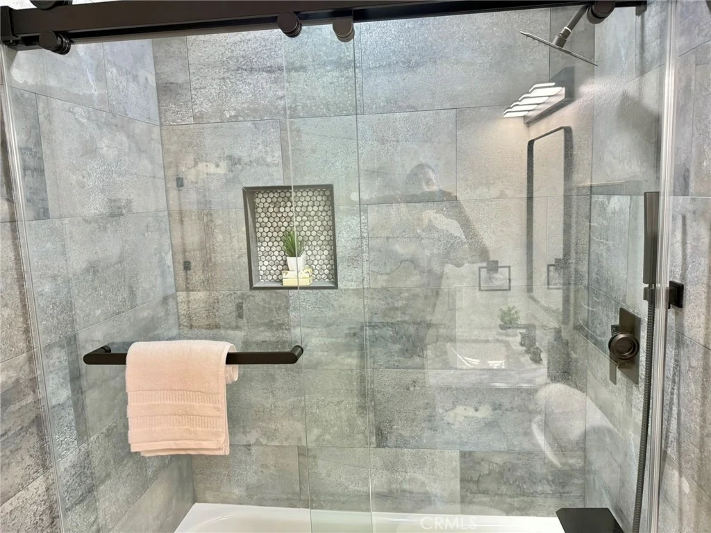 Photo of 27181 Cedros