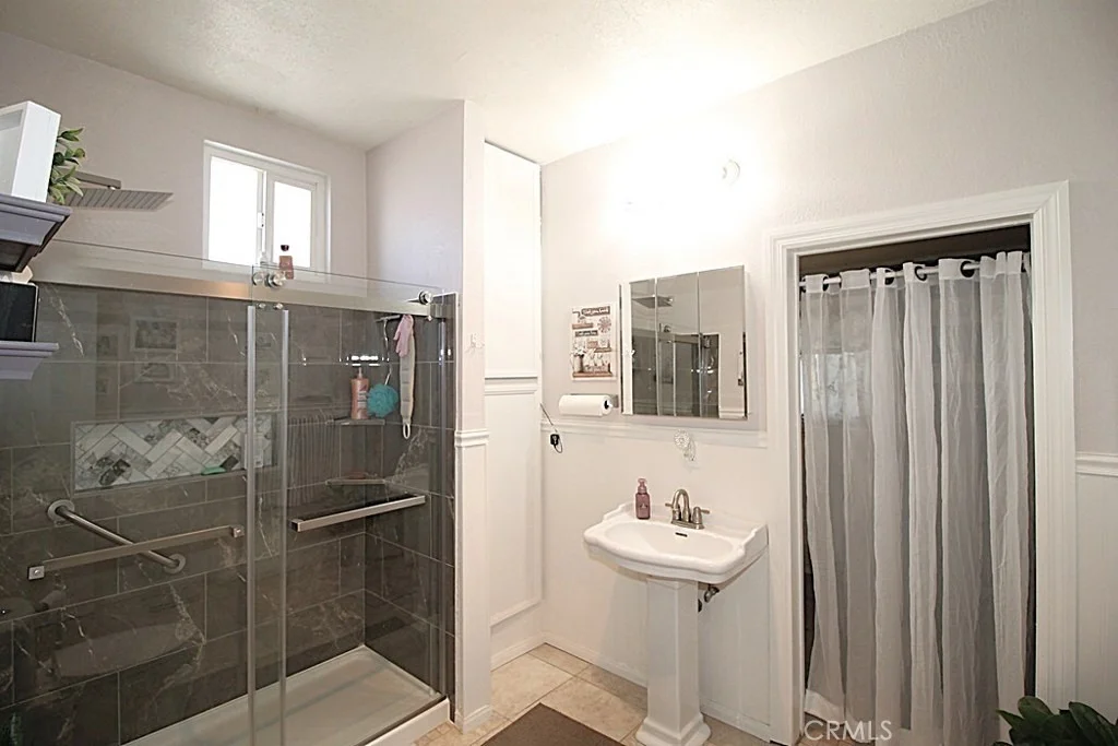Photo of 26340 Community