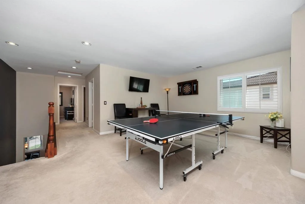 Photo of 1003 Vista Pointe Boulevard