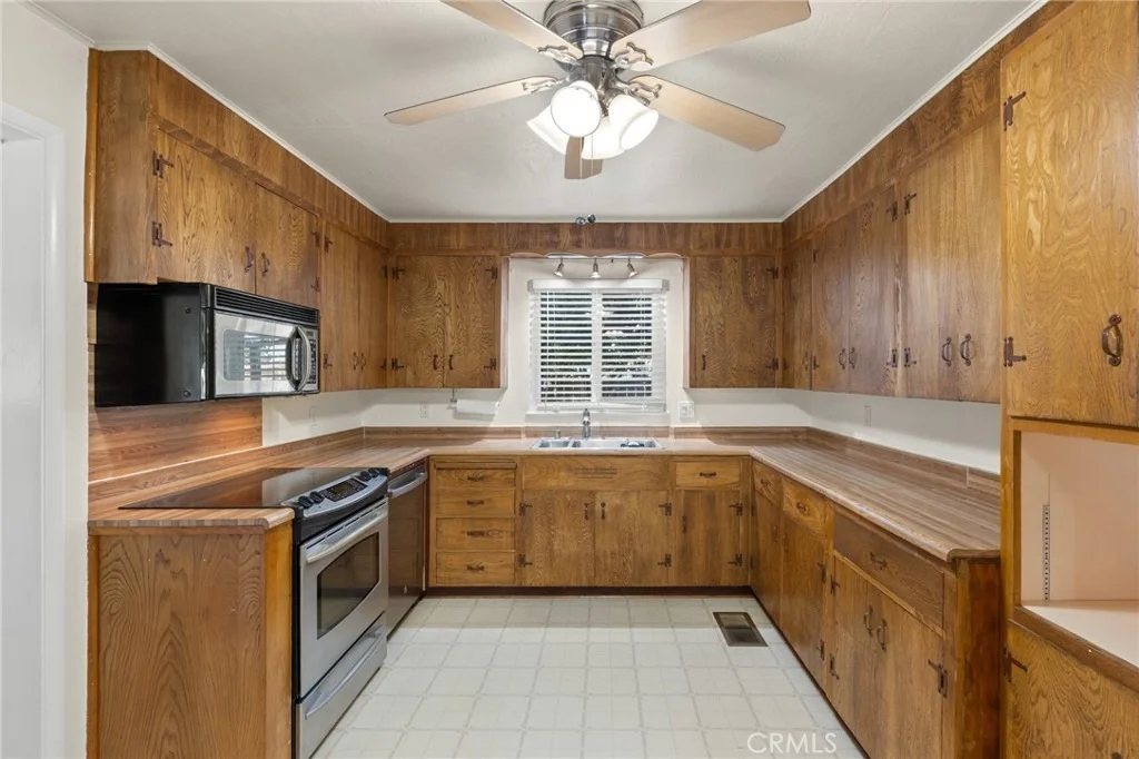 Photo of 983 Fairview Drive
