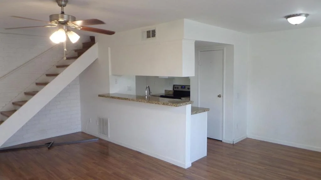 Photo of Unit 3 at 72694 Eagle Road