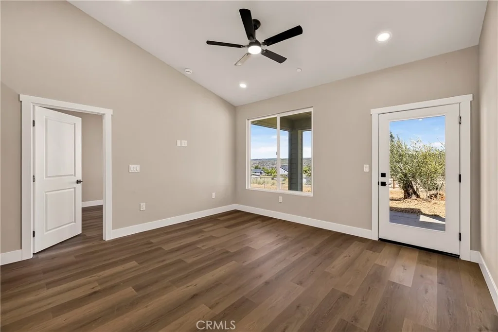 Photo of 891 Wagstaff