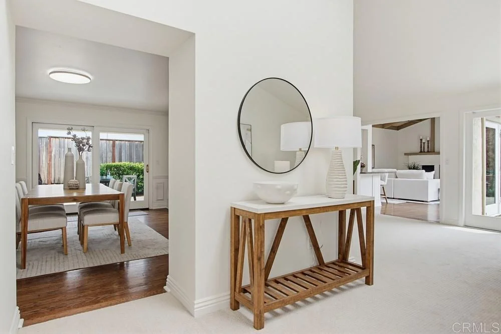 Photo of 825 Santa Hidalga