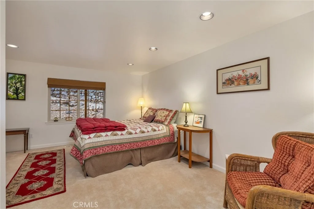 Photo of 5056 Hooper Lane