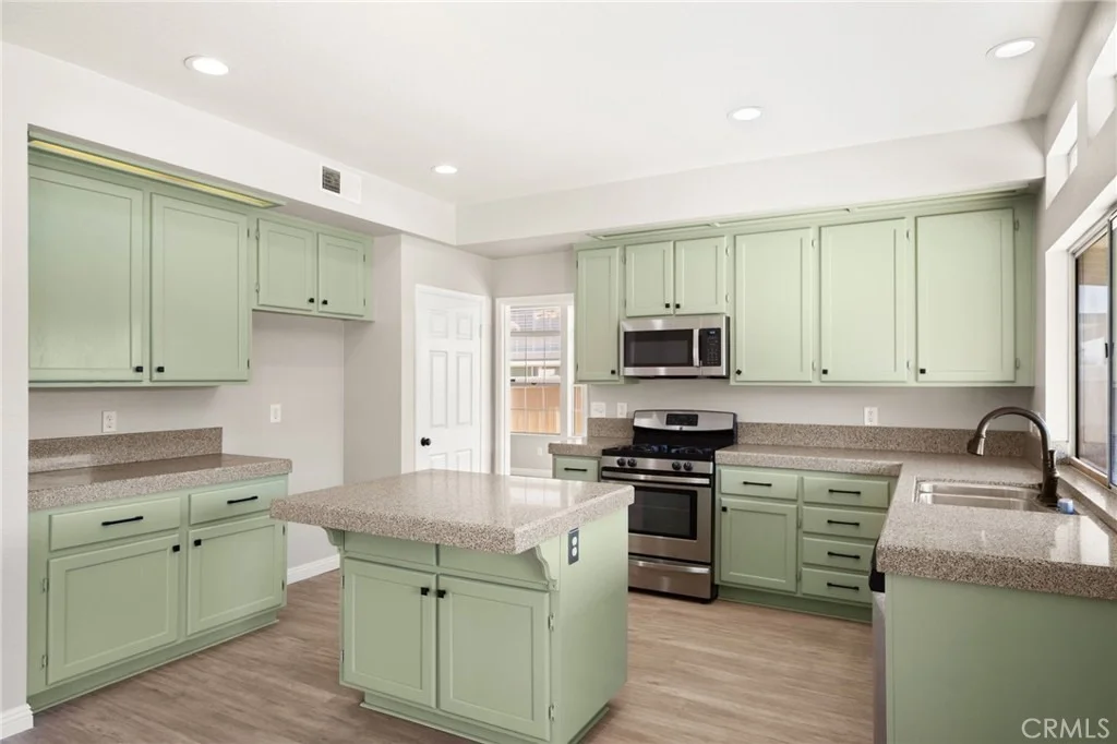 Photo of 7450 Red Clover Way
