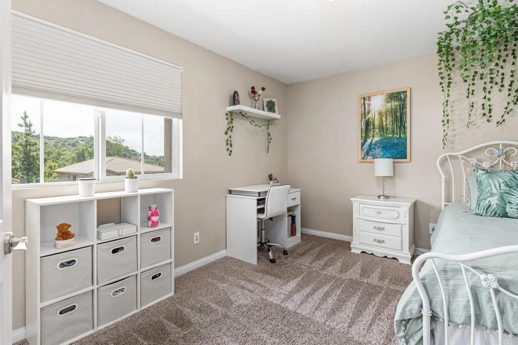 Photo of 2292 Marquand