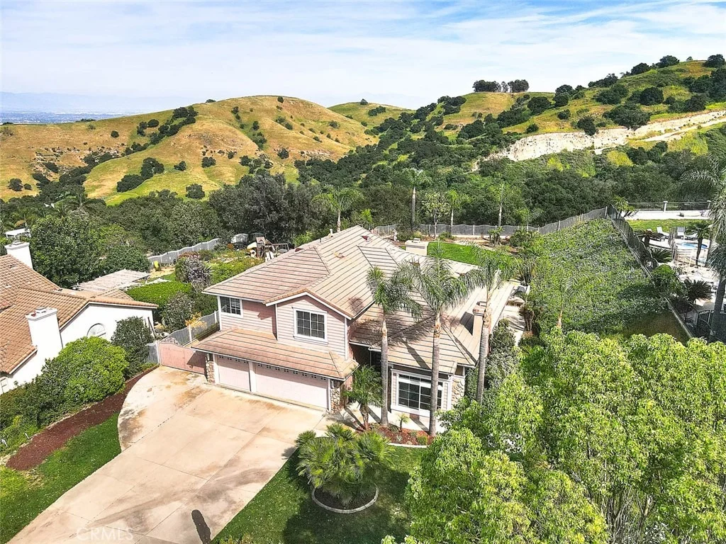 Photo of 16049 Pinnacle