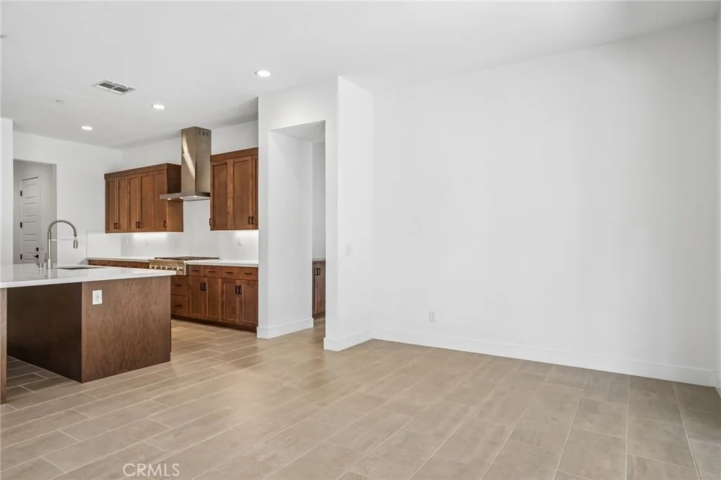 Photo of 46297 Bradshaw Trail