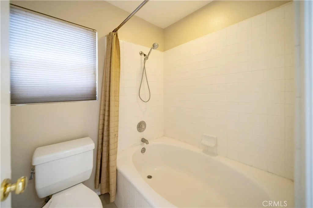 Photo of 28775 Bridge Water Lane