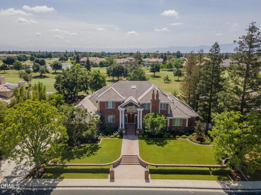 Photo of 2300 Weybridge Drive