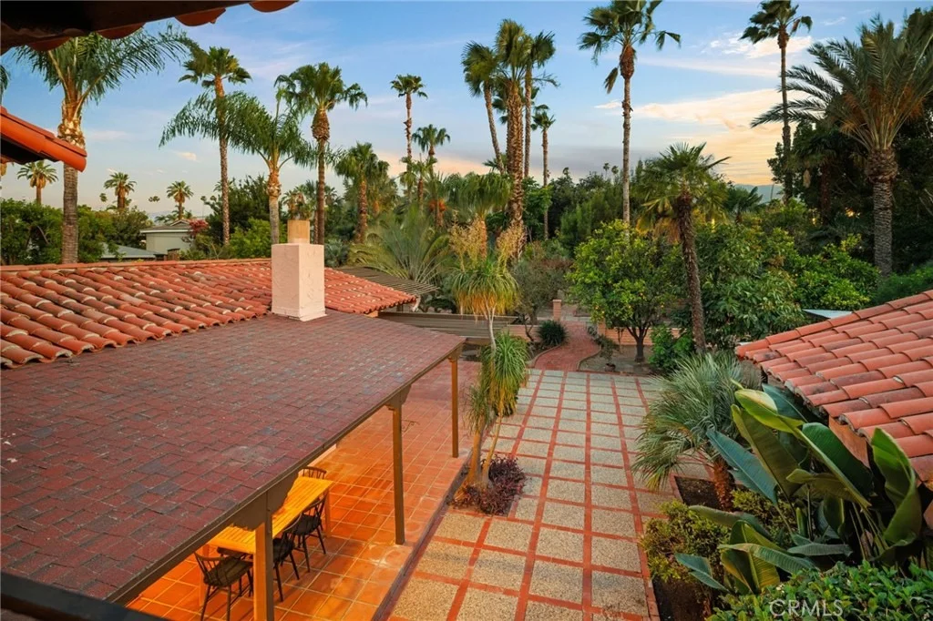 Photo of 880 Encanto Street