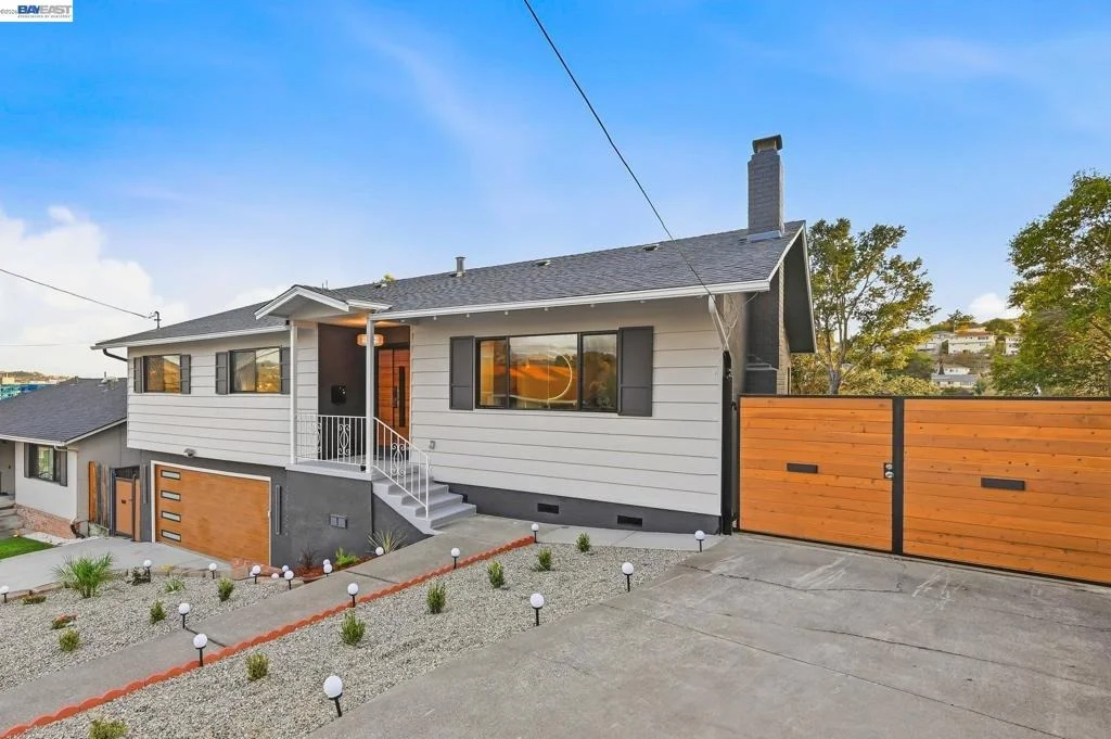 Photo of 2843 Jennifer Dr