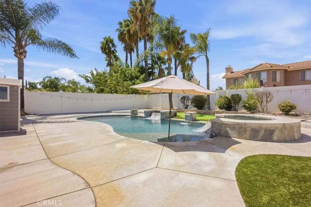 Photo of 8725 Sandhill Drive