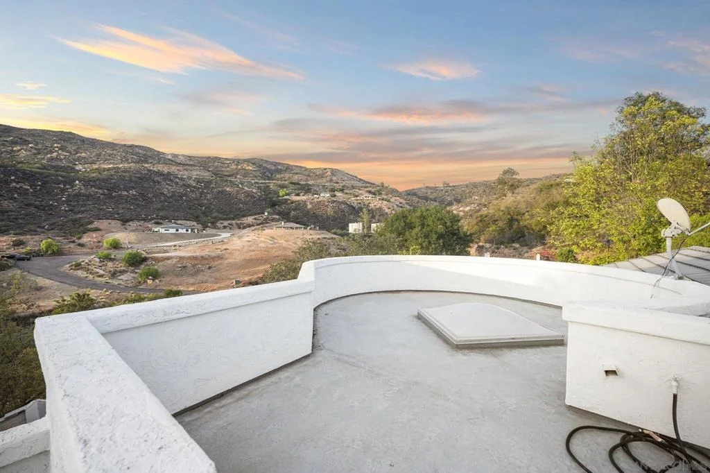 Photo of 15061 Lyons Valley
