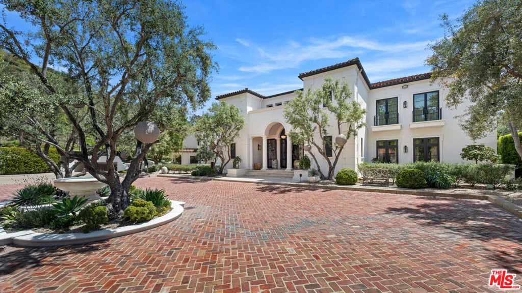 Photo of 9904 Kip Drive