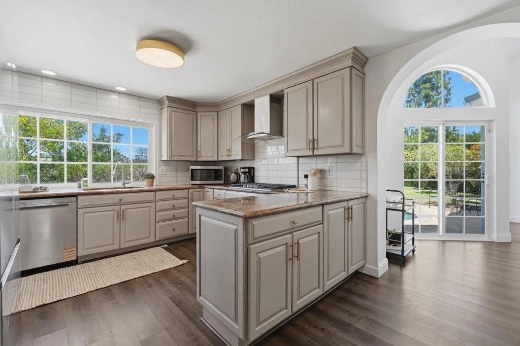 Photo of 1619 MAPLELEAF CT