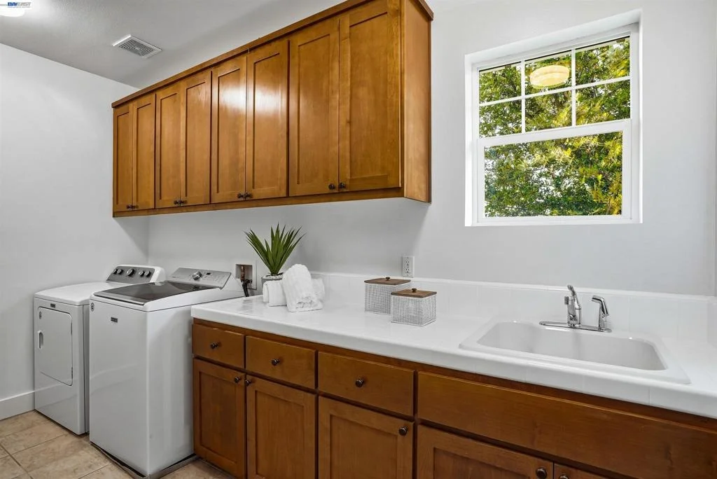 Photo of 2785 Decker Ln