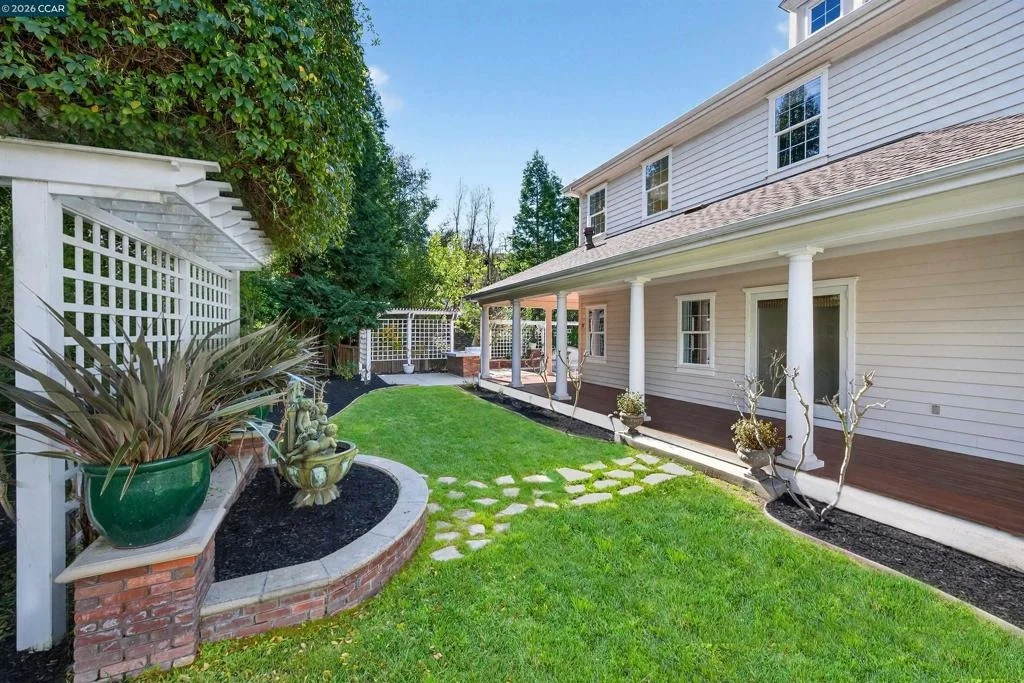 Photo of 3 Brooktree Dr