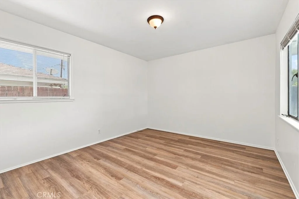 Photo of 4305 Salerno
