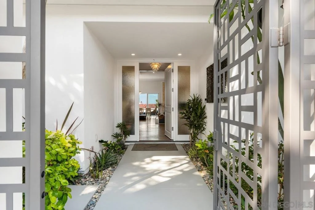 Photo of 2879 Caminito Merion