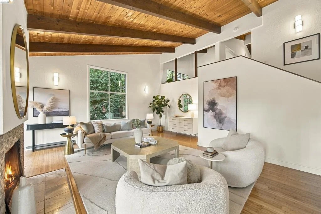 Photo of 7099 Pinehaven Road