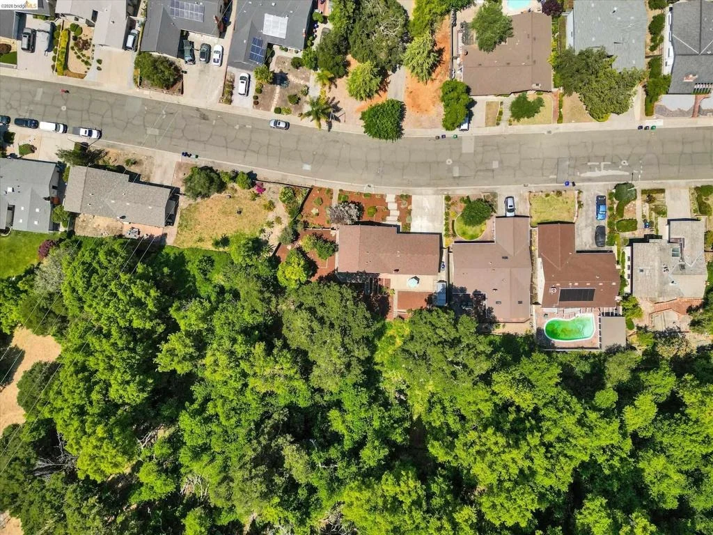Photo of 2826 Wright Ave