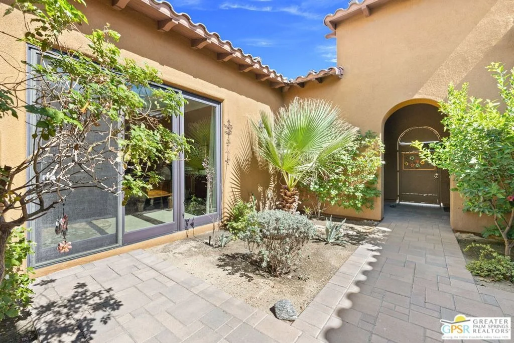 Photo of 33 Alicante Circle
