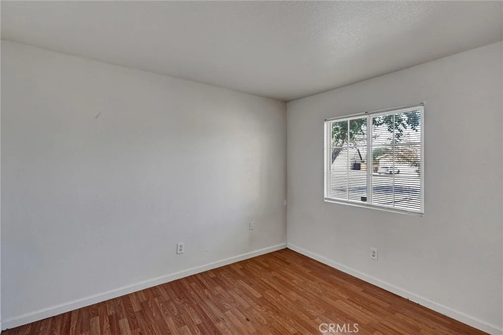 Photo of 15333 Ross