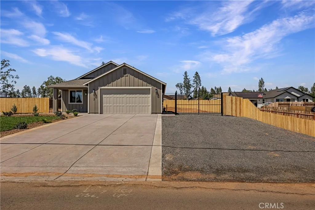 Photo of 613 Castle Drive