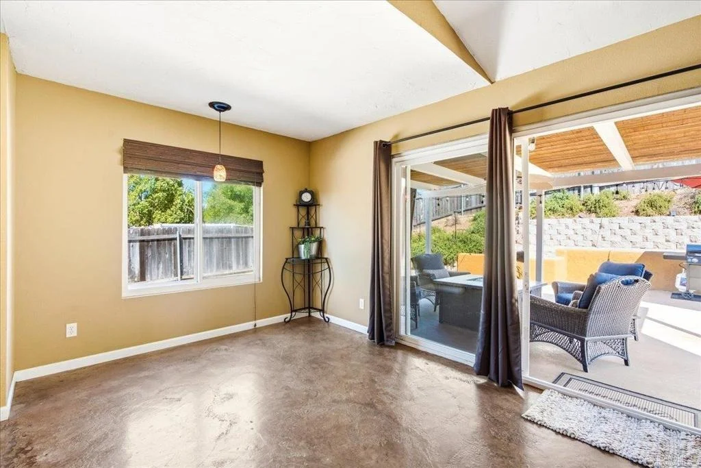 Photo of 329 Calle Adela
