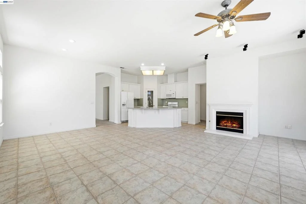 Photo of 2232 Katherine Pl