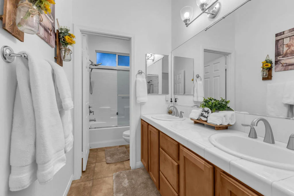 Photo of 48305 Pic Way