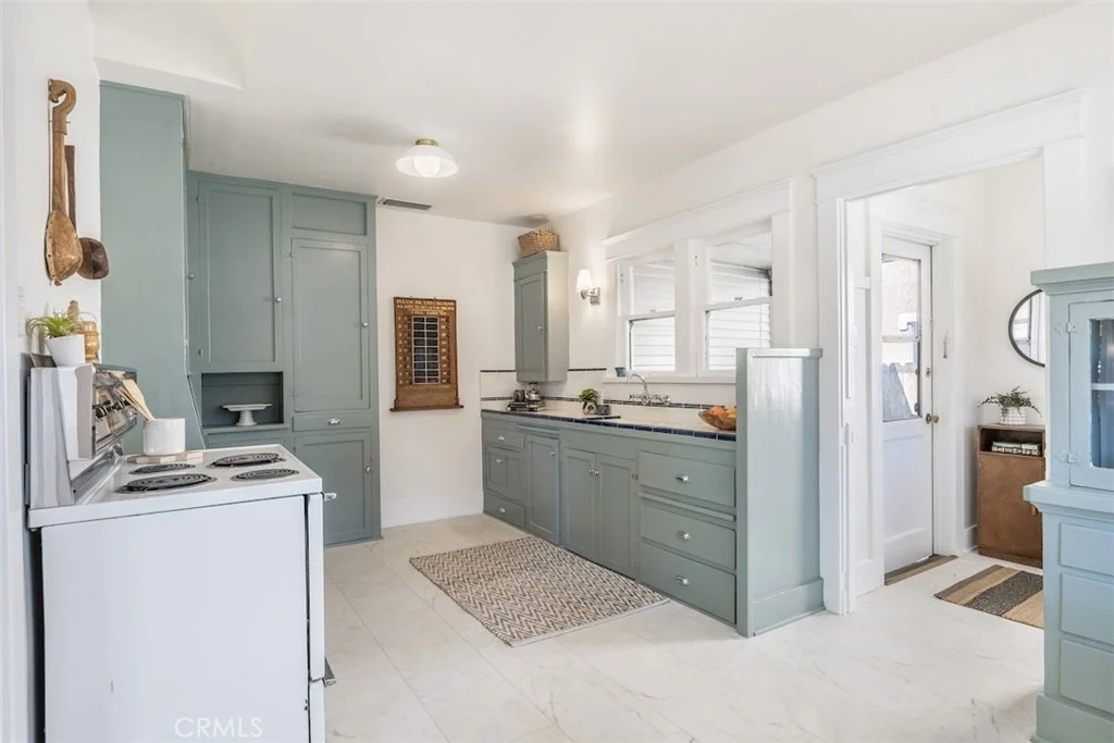 Photo of 3741 E 4th Street