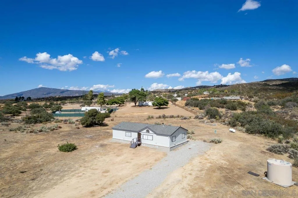 Photo of 59420 Roger Lane