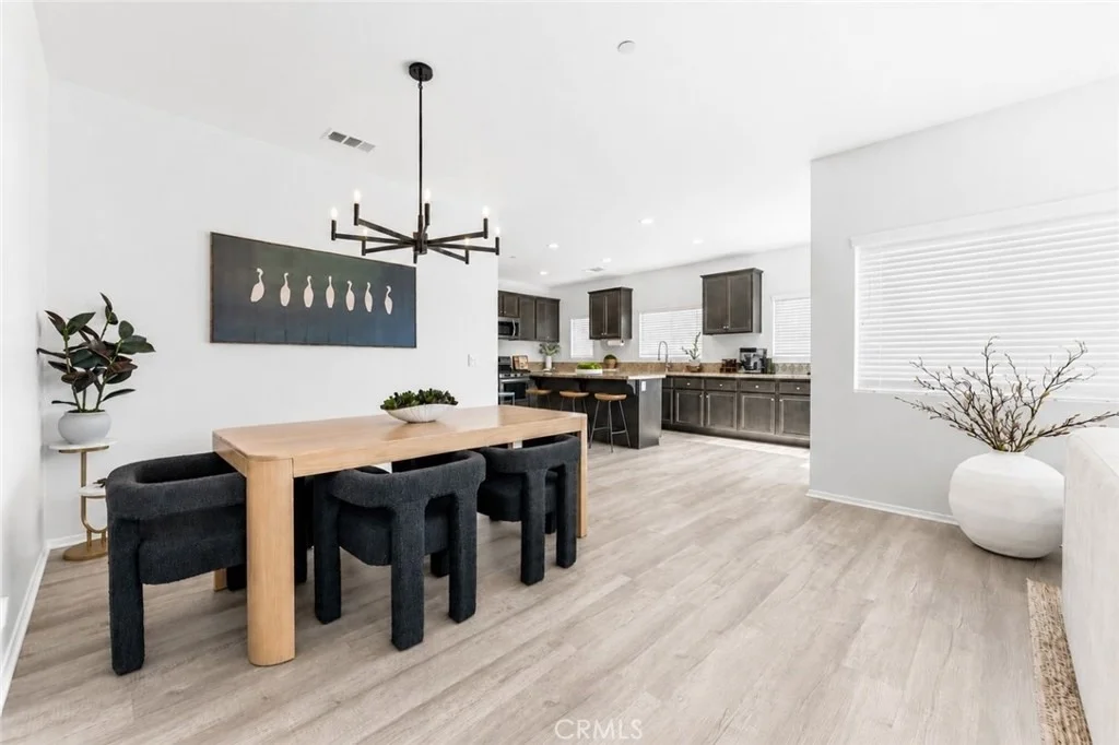 Photo of 205 Windsor Grey