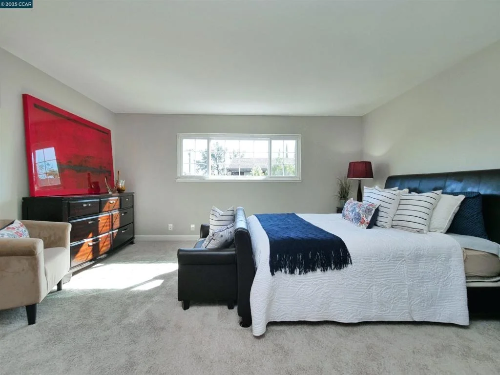 Photo of 4044 Cowell Road
