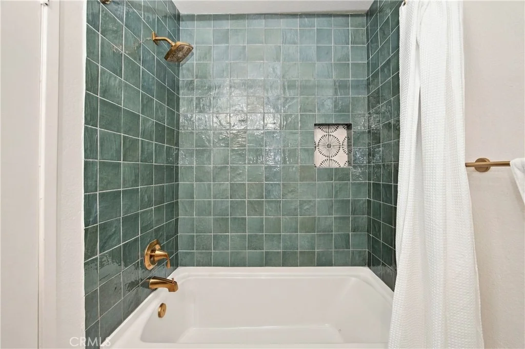 Photo of 130 Avenida Adobe