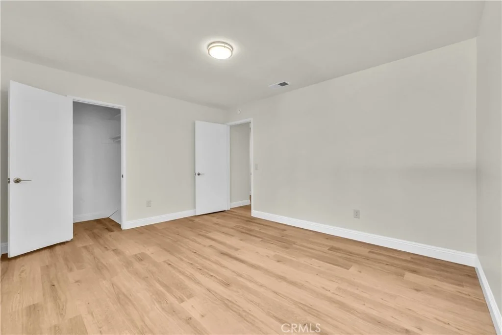 Photo of Unit 21 at 1040 Central