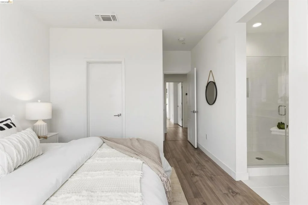 Photo of 1355 Pullman Way