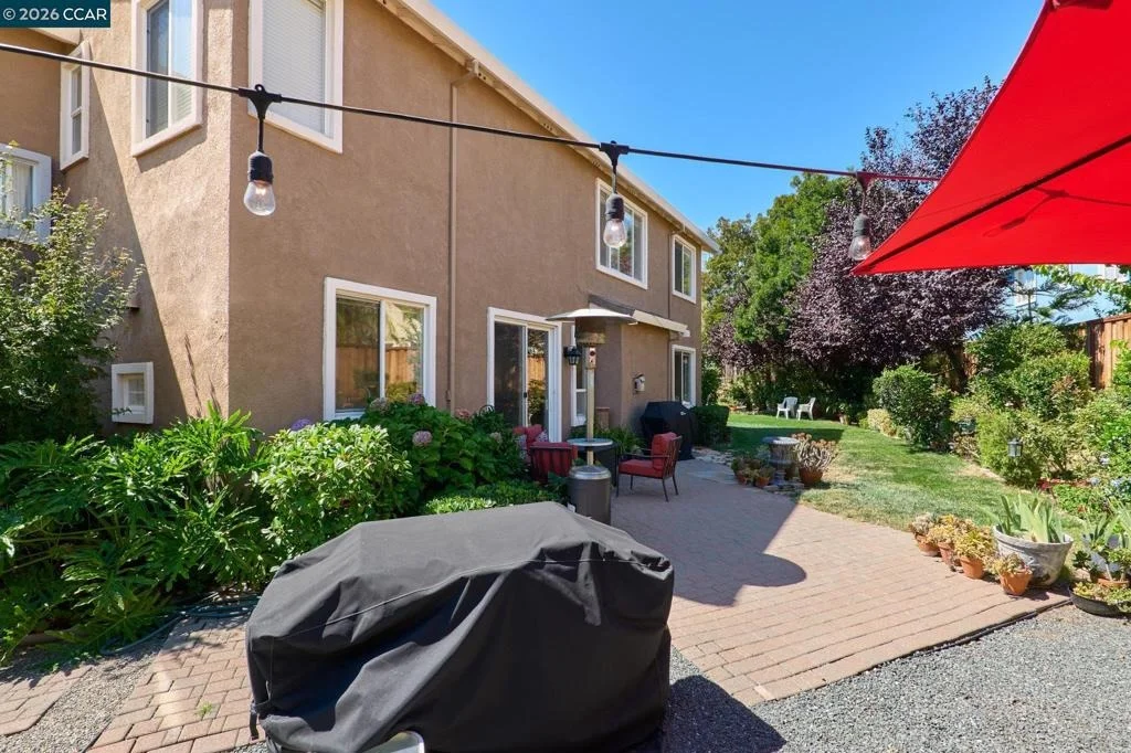 Photo of 1315 Oak Crest Way