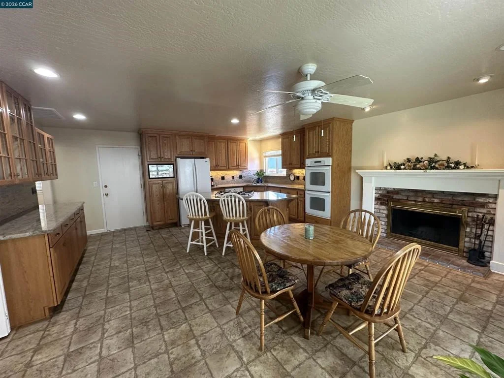 Photo of 1707 Bishop Dr