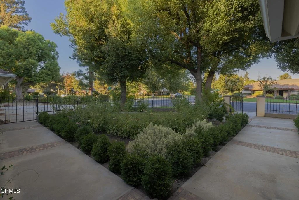 Photo of 2201 Haggin Oaks Boulevard