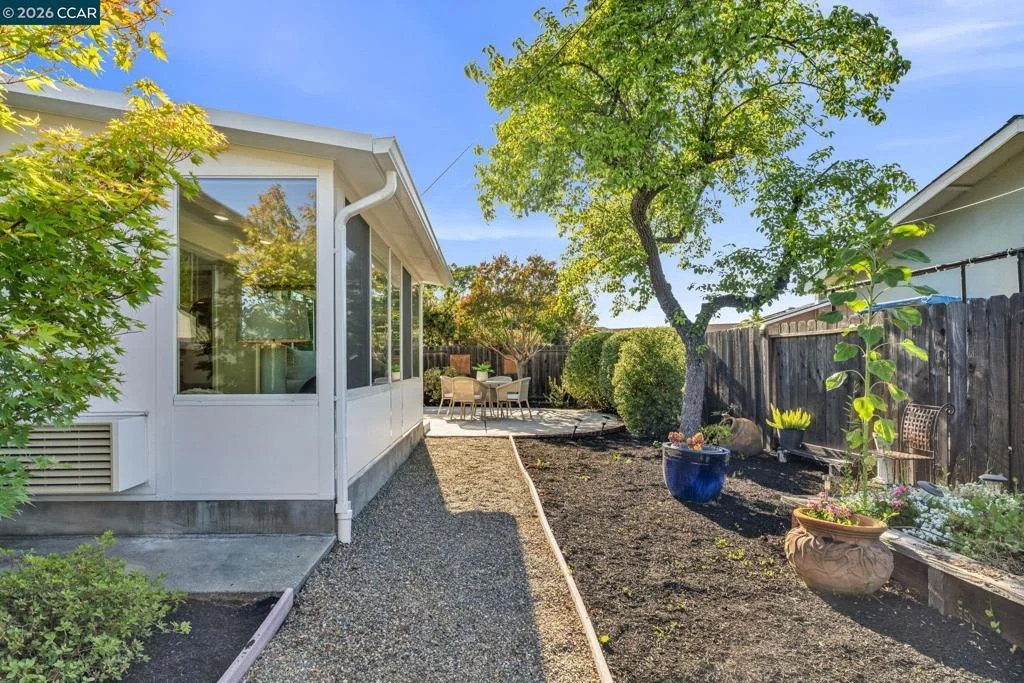 Photo of 2 Craydon Ct